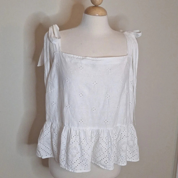 Plus Rosalie Tie-Strap Top in Geo Eyelet SZ 1X - Picture 5 of 11
